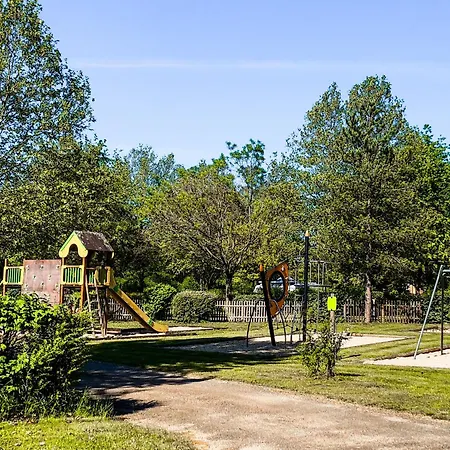 Onlycamp Le Champ D'ete Camping *
