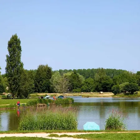Onlycamp Le Champ D'été Campeggio *