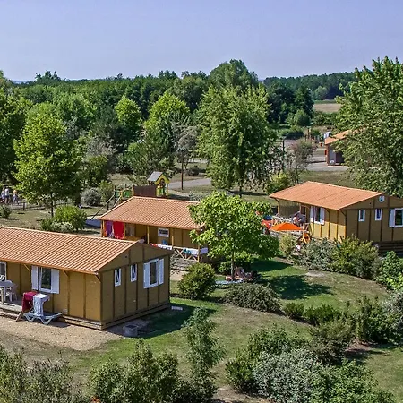 Onlycamp Le Champ D'ete Parque de Campismo Reyssouze