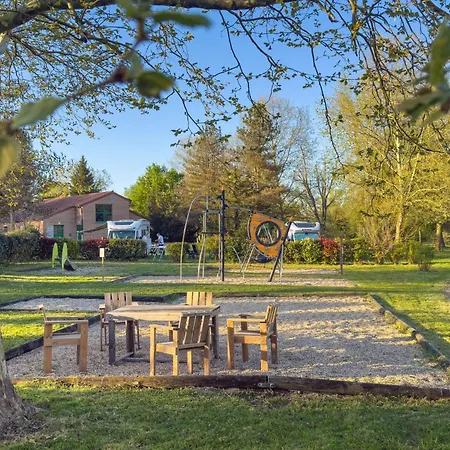 Onlycamp Le Champ D'ete * Reyssouze