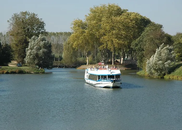 Onlycamp Le Champ D'ete Campsite Reyssouze
